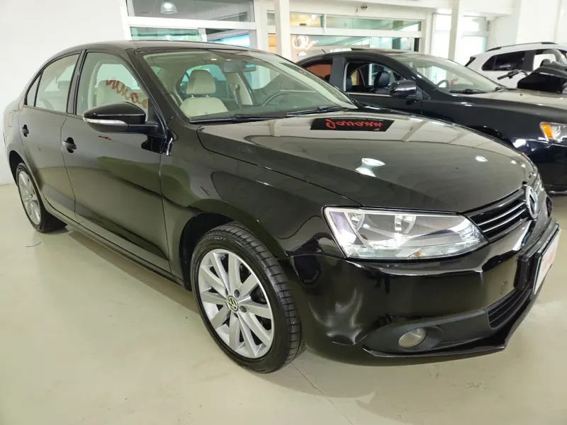 Volkswagen Jetta 2.0 Comfortline 2011